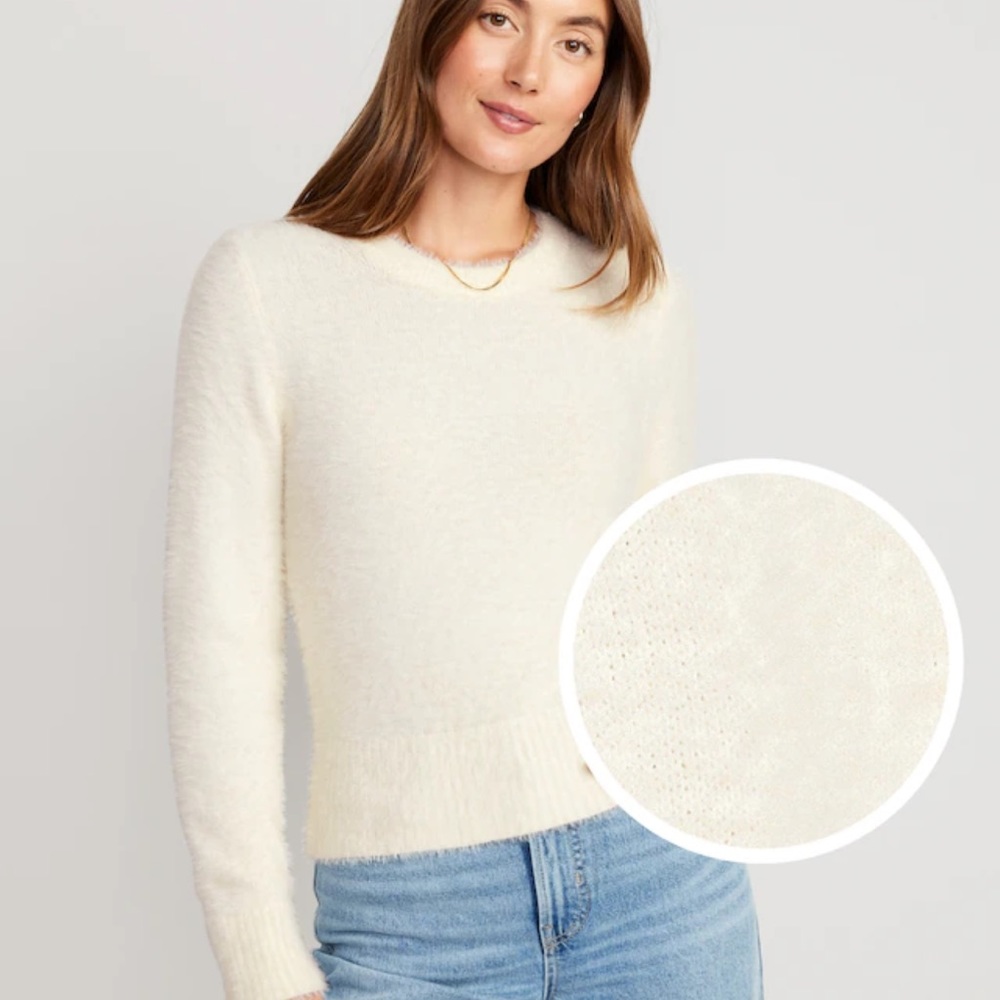 Old Navy Eyelash Sweater size Medium